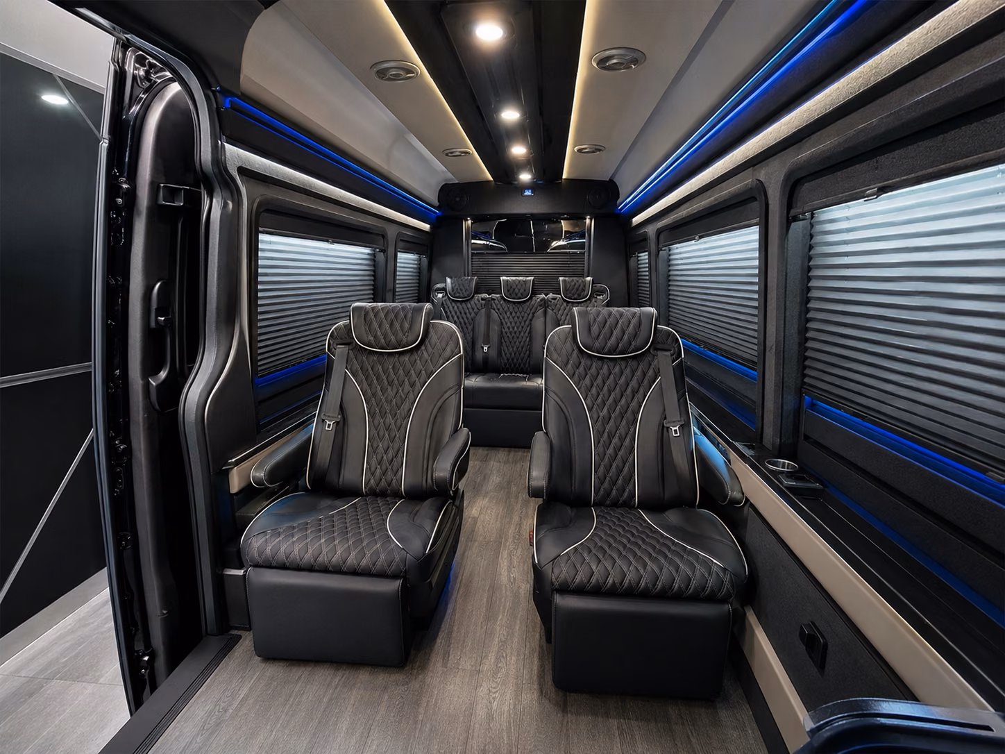 airport bus rentals for wine country tours arriving at psc