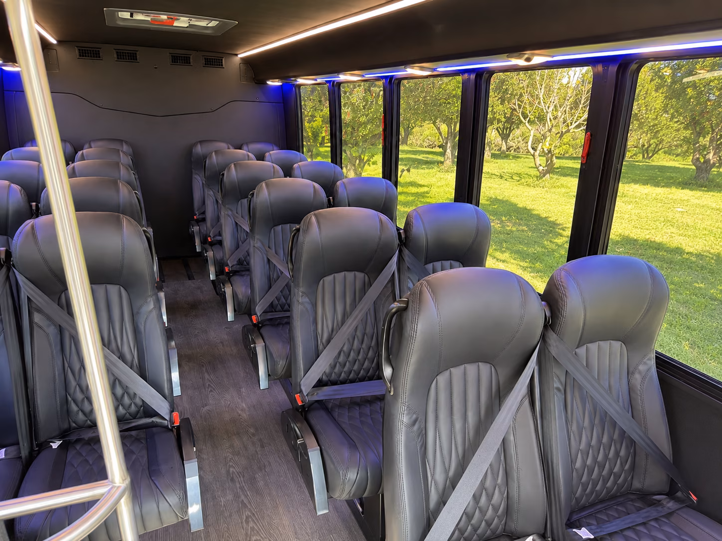 charter buses for columbia river winery wedding weekends