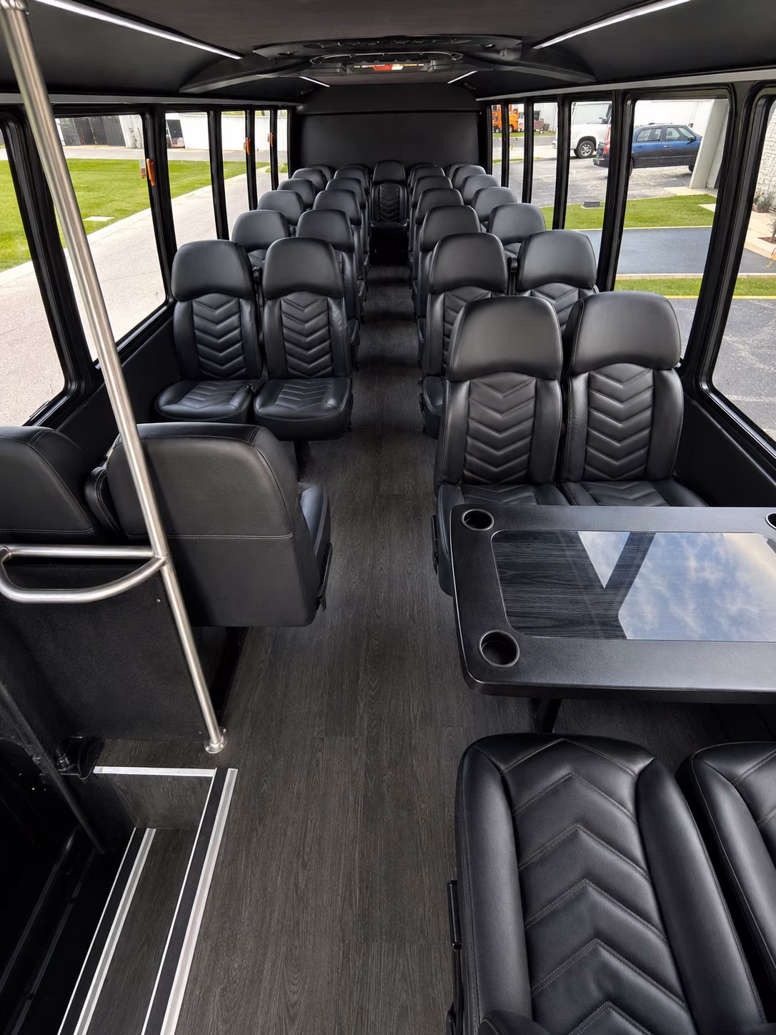 charter buses to tri city americans games at toyota center