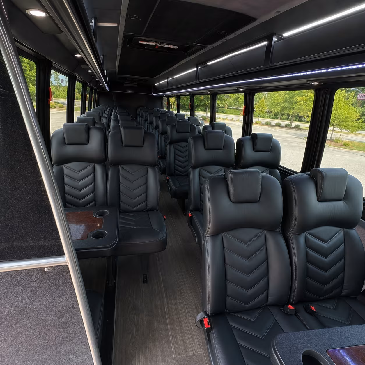 does the day of the week or the date change what a bus rental costs in pasco