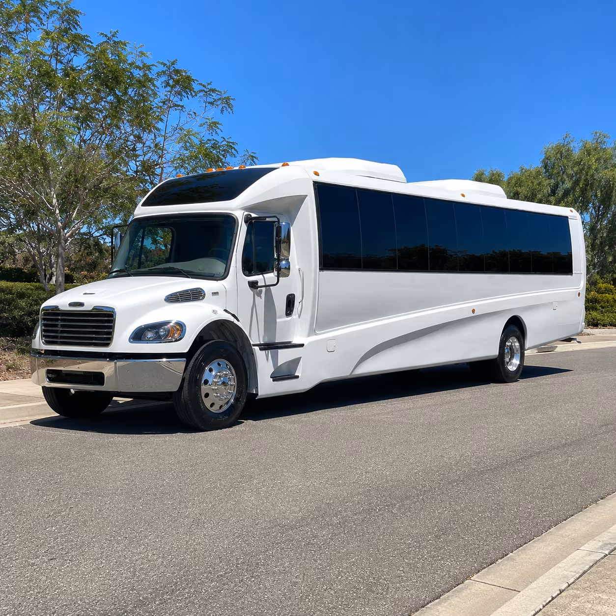 pasco 20 passenger minibus