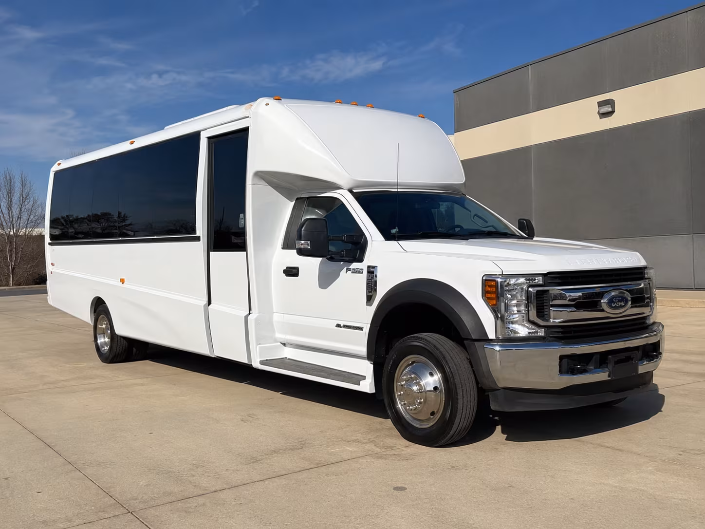 school field trip and group outing buses in pasco